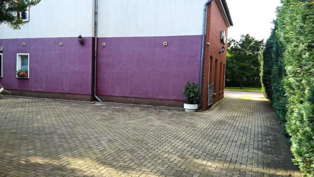 Pension-Roexe Stendal Exterior foto